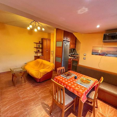 20 Off Sun Dance Apartment София Екстериор снимка